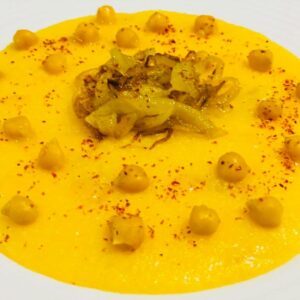 Polenta con Ceci e Cipolla